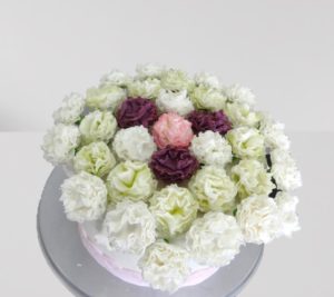 Carnation bouquet cake