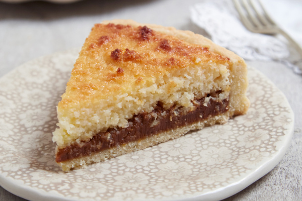 Coconut and Dulce de Leche Pie